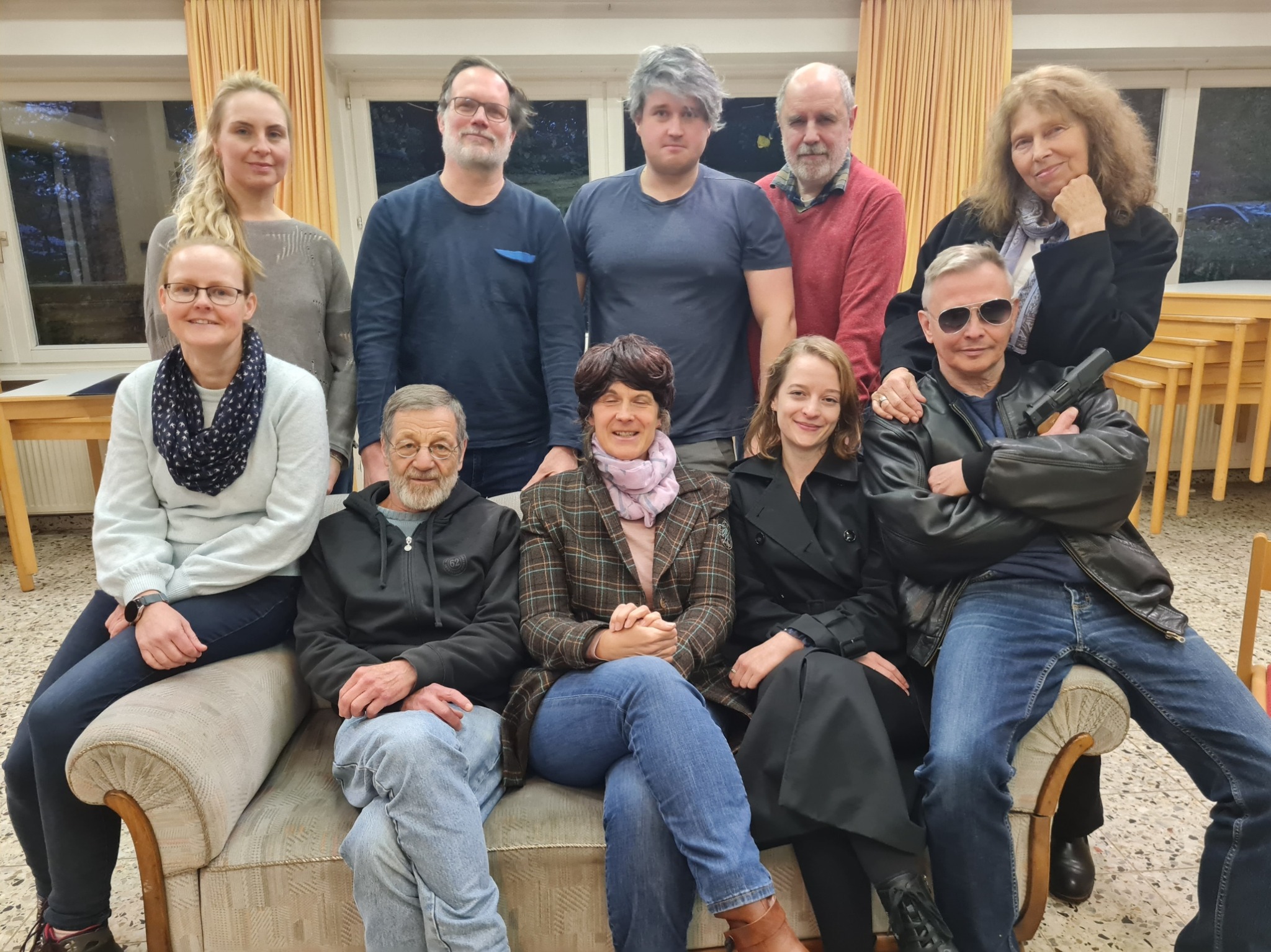 Ensemble der KHT-Produktion Der Hexer
